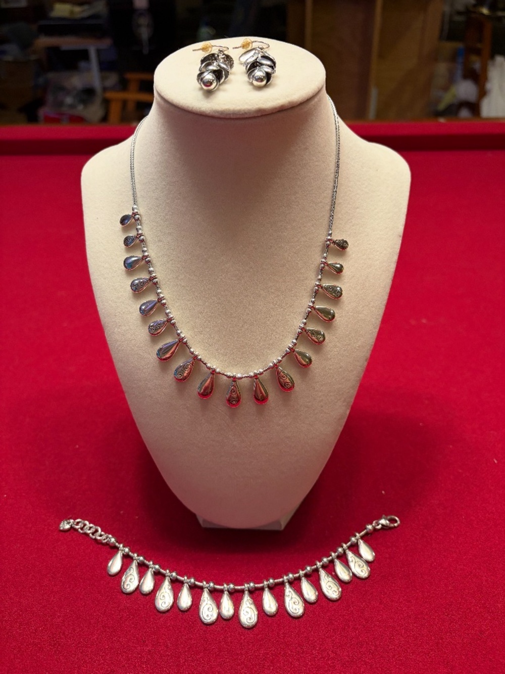 Brighton Silver Teardrop Scroll Necklace Bracelet Earrings 3-Piece Set